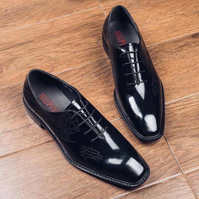 Italian Hand-carved signature business leather shoes